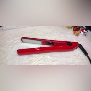 CHI by Ulta 1” Titanium flat Iron - Red
